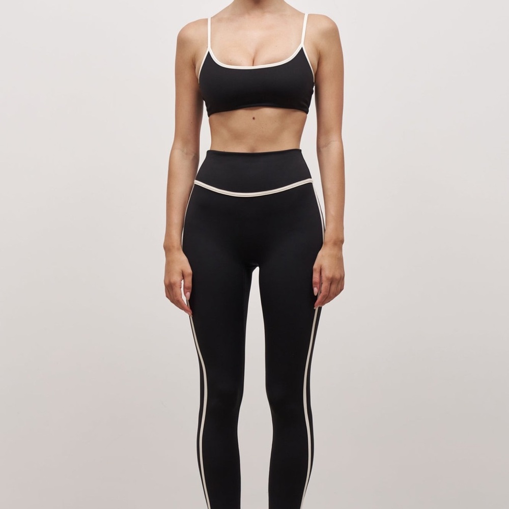 Women's Black High-Waisted Leggings
